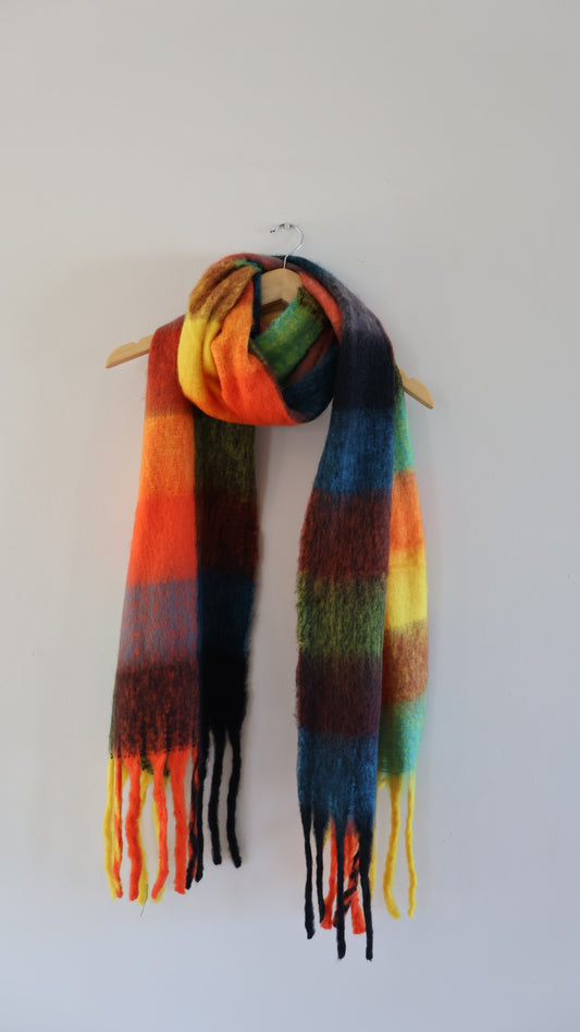 Black Orange Chunky Colourful Winter Scarf – Bold, Warm & Cosy